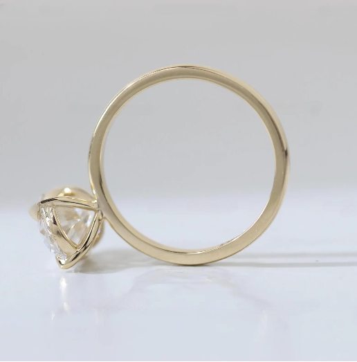 Oval Diamond Daily Wear Ring