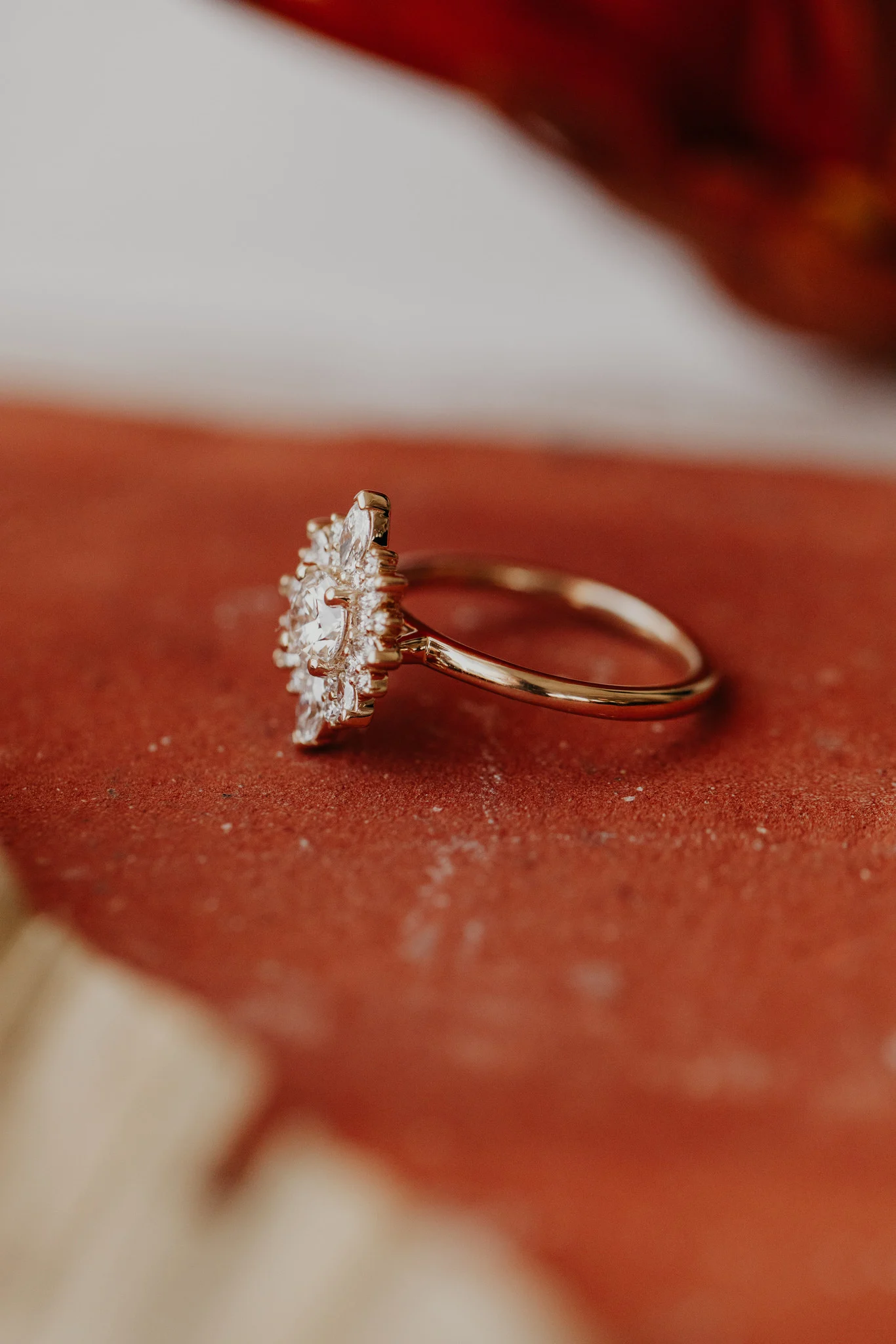 Crown Inspried 1Ct Round Diamond Wedding Ring