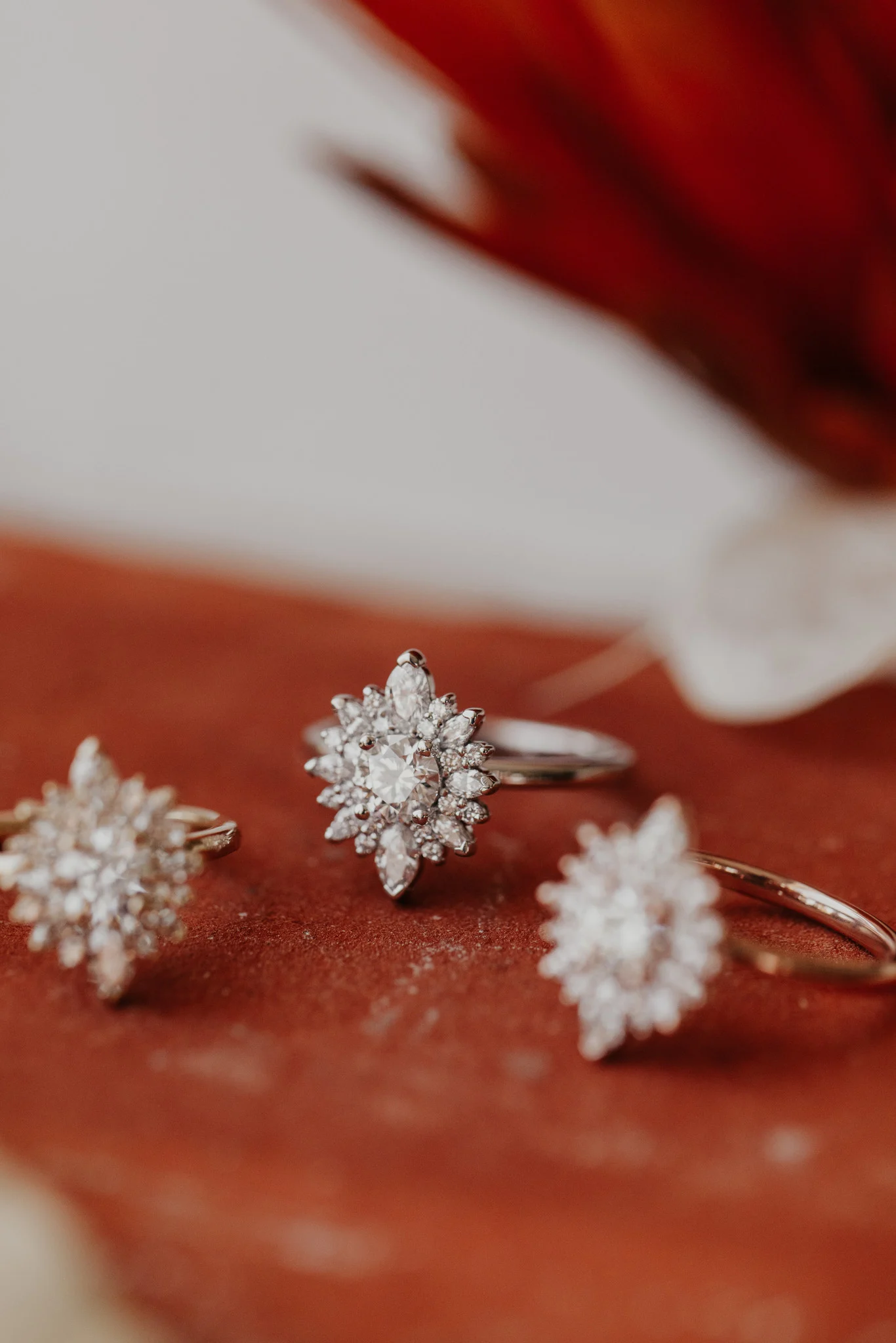 Crown Inspried 1Ct Round Diamond Wedding Ring