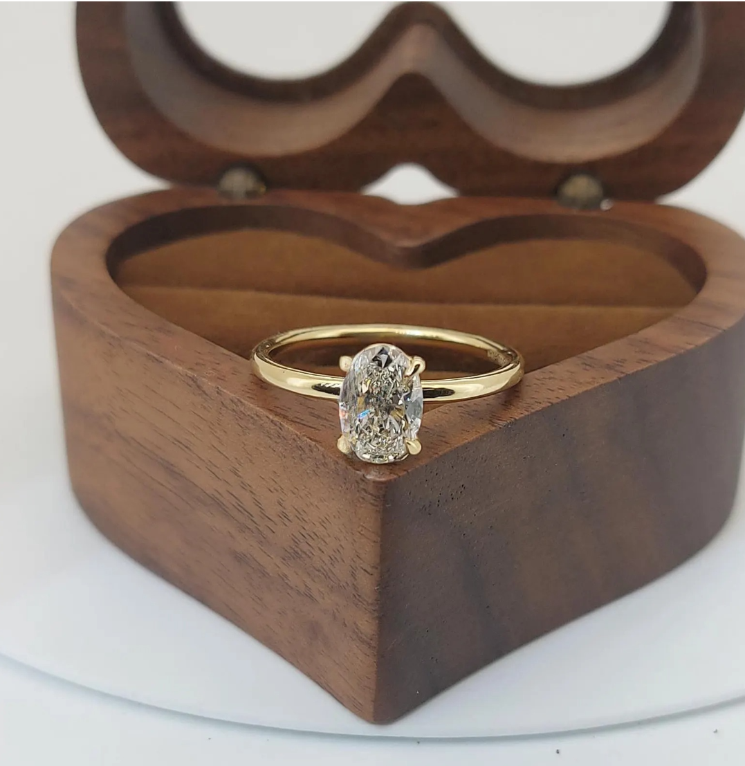 Elegant Oval Cut Solitaire Engagement Ring
