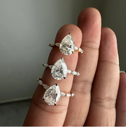 Pear Cut Engagement Diamond Ring