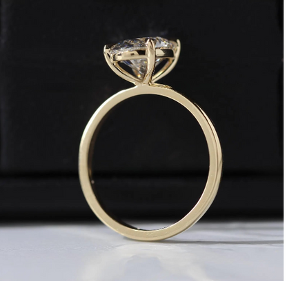 Oval Diamond Daily Wear Ring