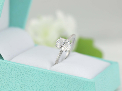 Lab-Grown Oval Diamond Ring