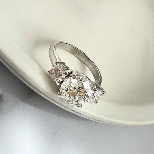 Lab Grown Diamond Ring 2.5CT Round Cut