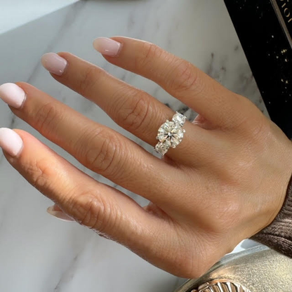 Lab Grown Diamond Ring 2.5CT Round Cut