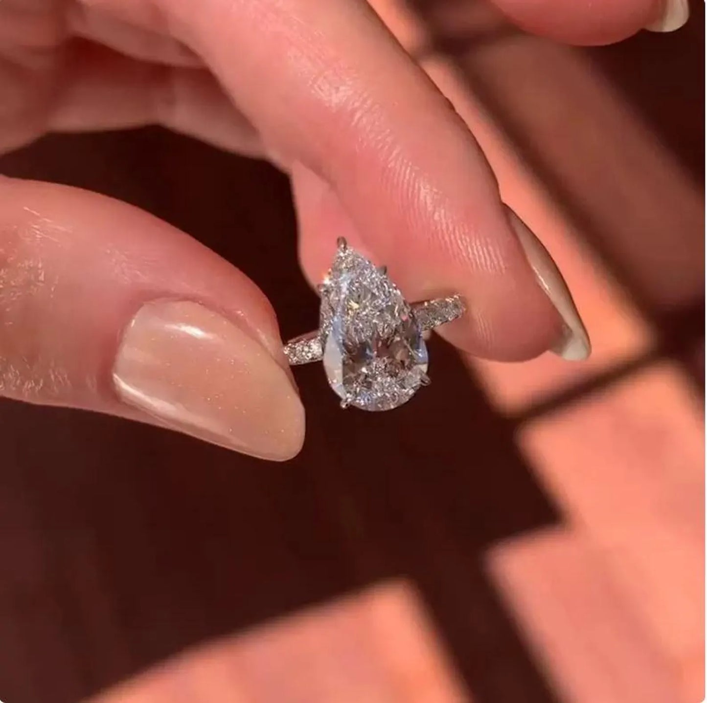Exquisite Pear-Shaped Lab-Grown Diamond Ring