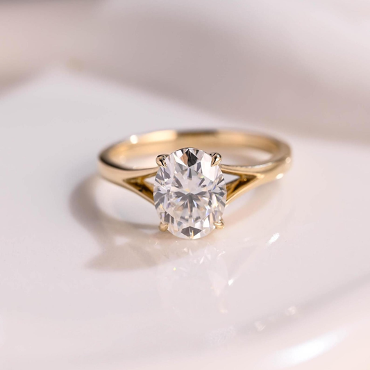 Oval Cut Engagement Ring Yellow Gold