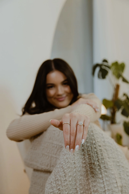 Big Round Cut Diamond Ring For Proposal