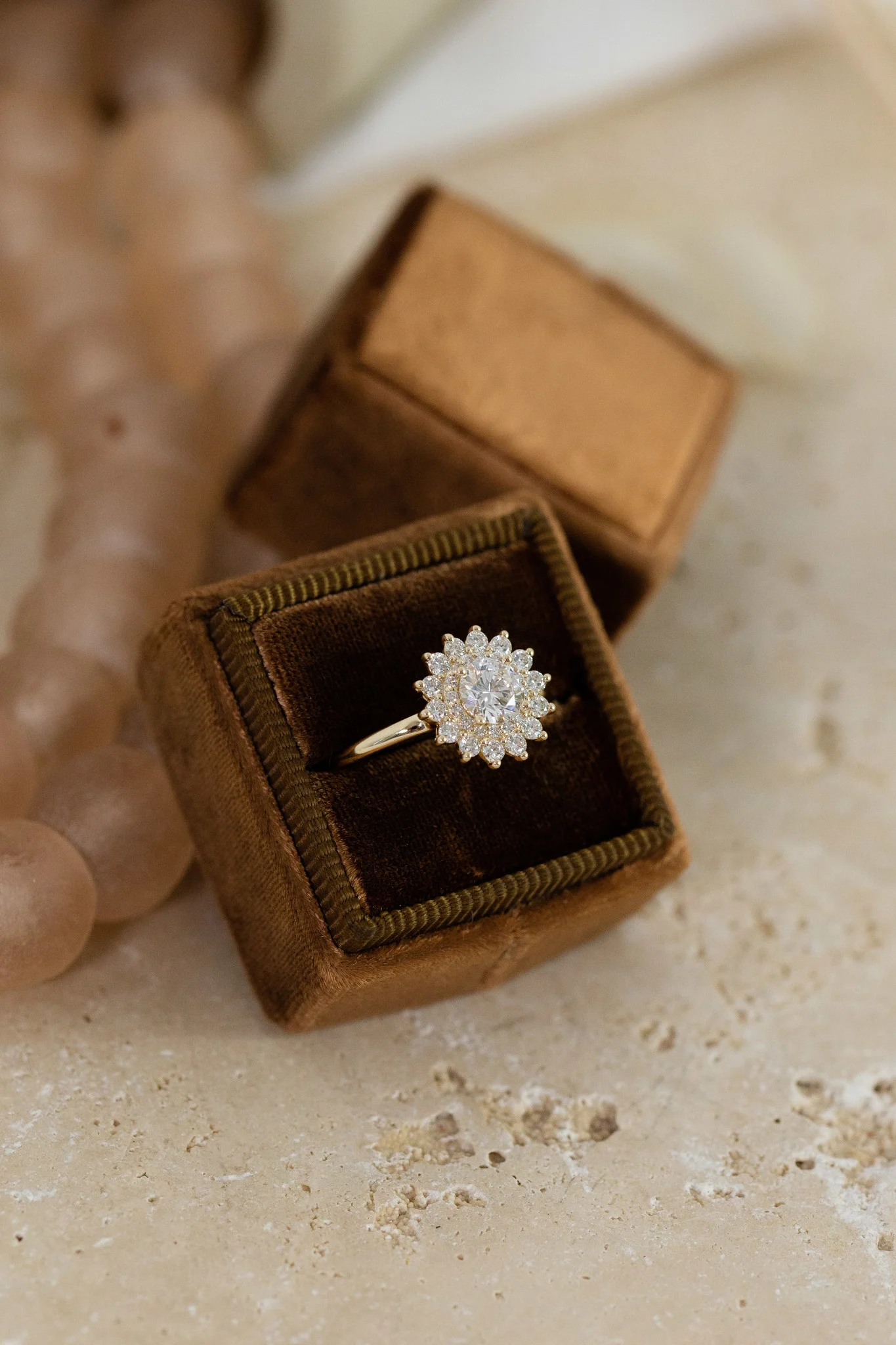 Big Round Cut Diamond Ring For Proposal