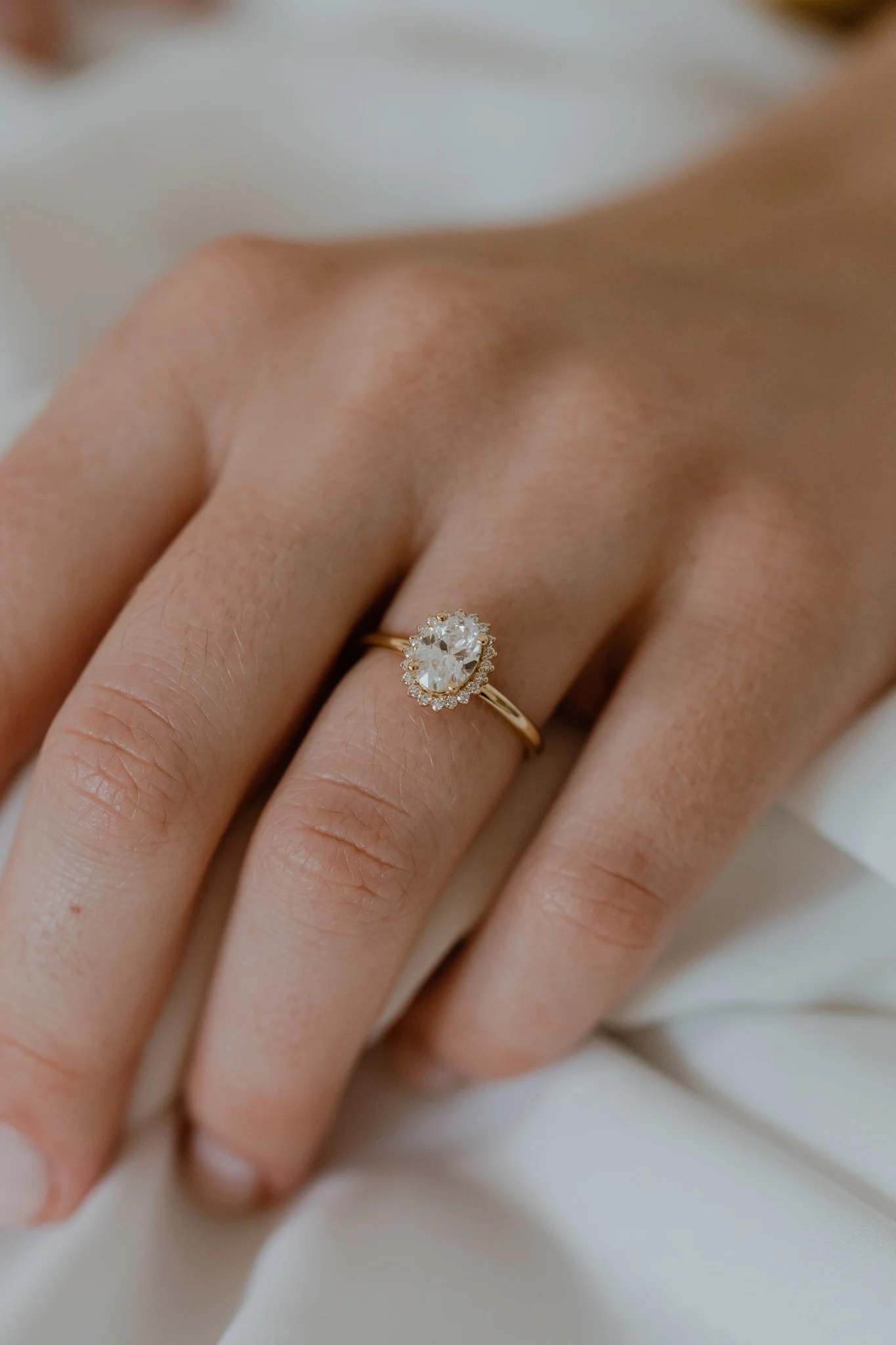 Sunflower 1ct Oval Diamond Ring