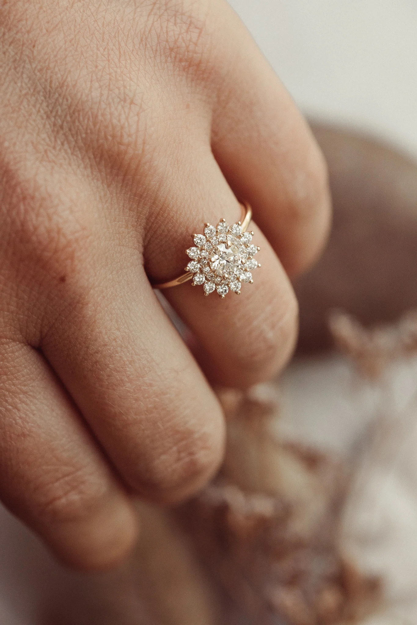 Big Round Cut Diamond Ring For Proposal