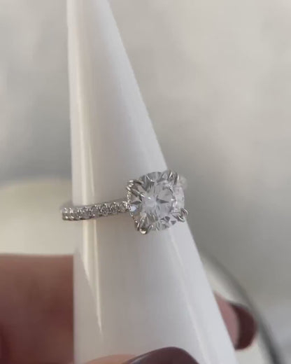 2.5-carat Lab-Grown Round Diamond